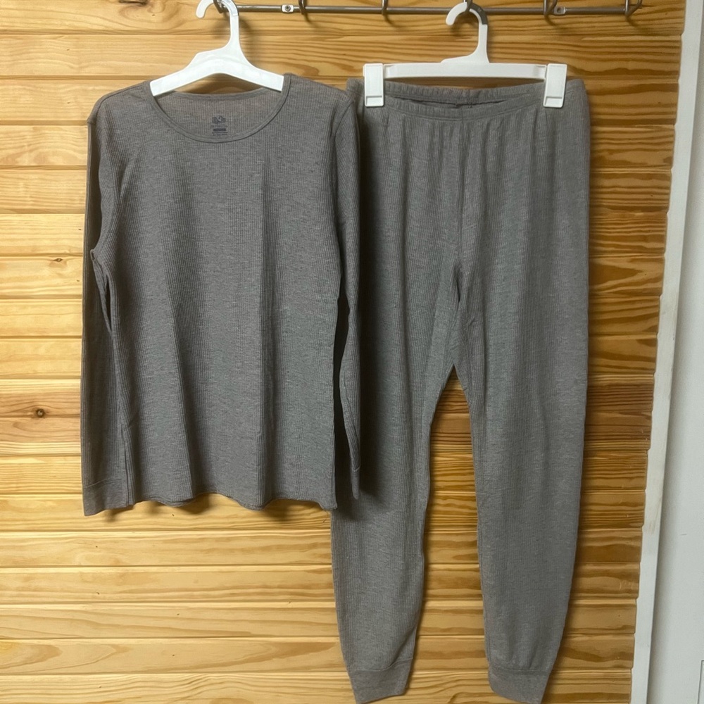 Fruit of the Loom Gray Pajama Set Soft Cotton Blend thermal